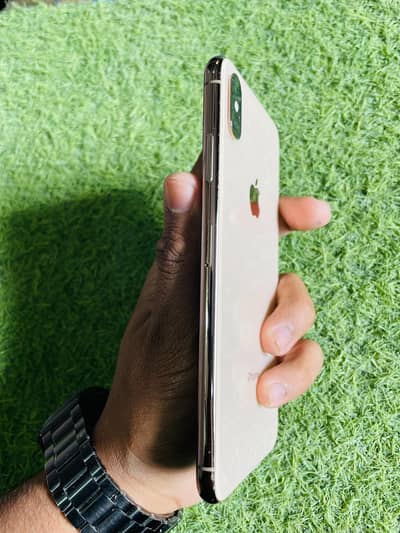 iphone xs Max pta approved 64GB