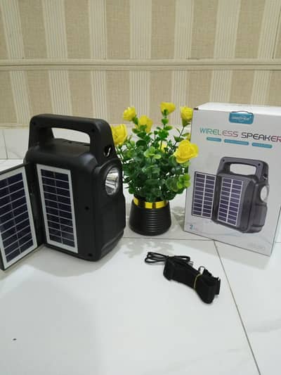 Blue Tooth Speaker double solar double Bettery with Heavy Light