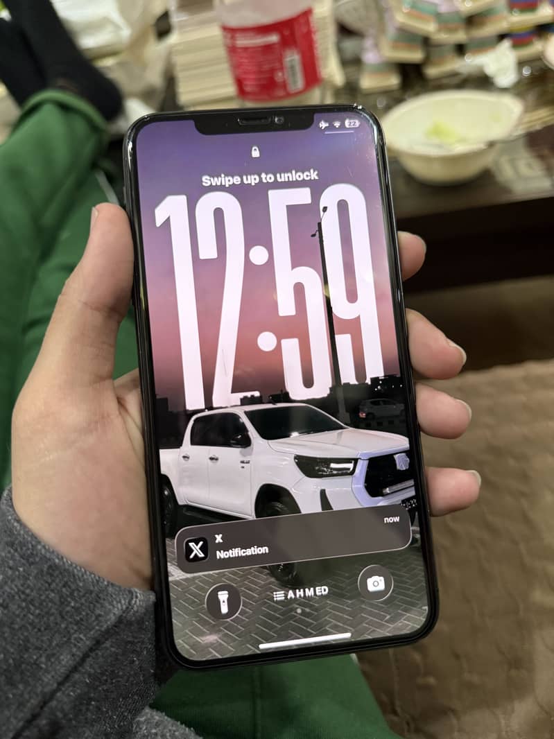 IPHONE 11 PRO MAX 8