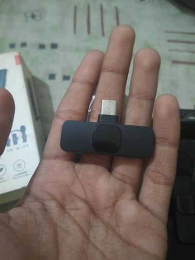K9 microphone for type c also apple type slightly used