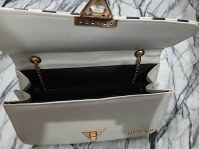 White Color Bags hand and shoulder