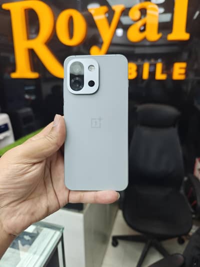 Oneplus 13t,13s 12gb 256gb non pta available