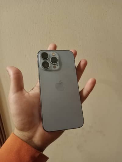 IPHONE 13 pro 256 GB FACTORY UNLOCK