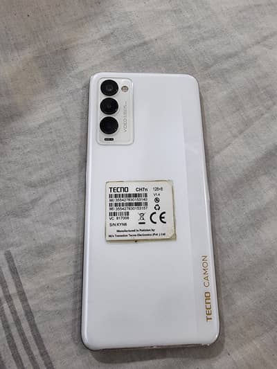 Tecno Camon 18