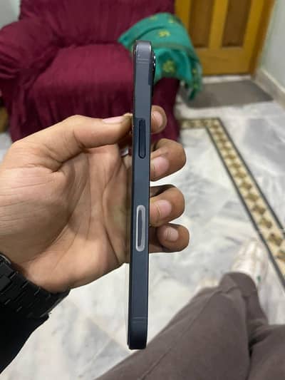iPhone 13 128 gb JV 100 health oregnal