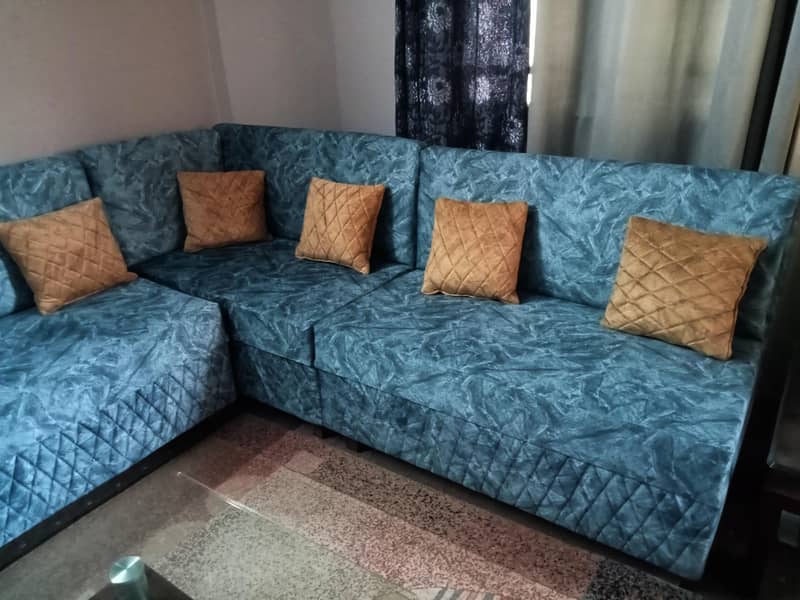 L- shaped sofa set 0