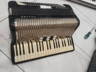 hohner contessa 111m arcodian
