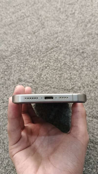 iPhone 15 pro max non pta 256 with box battery health 85