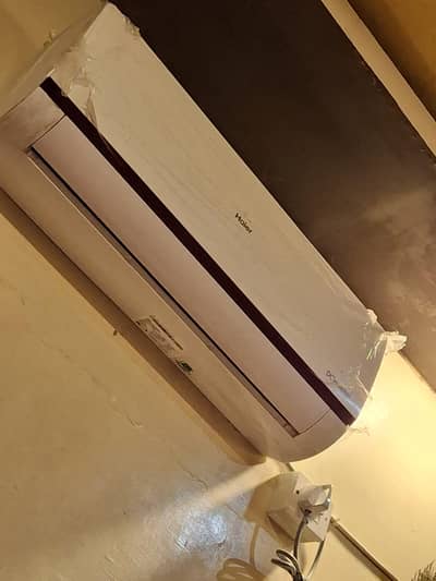 HAIER 1 TON 12LF DC INVERTER