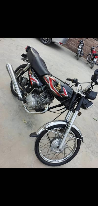 HONDA  125 MODEL  2008  Lash condition