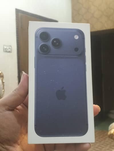 Iphone 17 pro max jv box pack