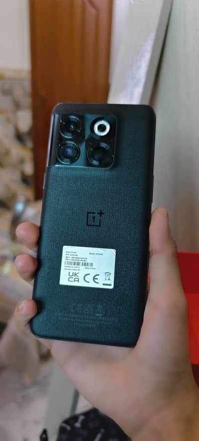 OnePlus 10t  with box non PTA (original company unit )