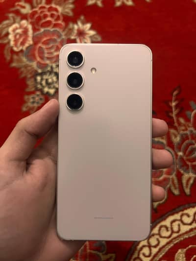 Samsung s24 gaming and camera beat