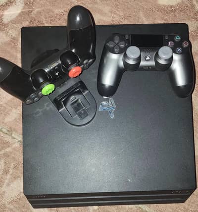 Playstation 4 Pro 1TB (PS4 Pro) 9.00 Jailbreak