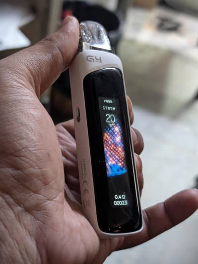 Uwell Caliburn G4 Pro with Extra Cartridge