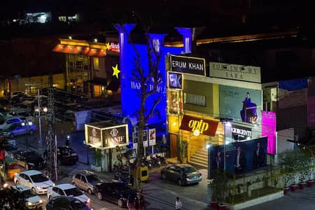 4 Kanal Plot On Main M M Alam Road Gulberg