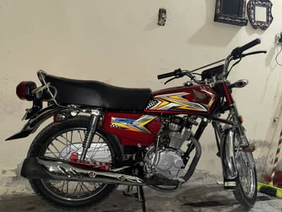 CG 125 available for sell like brand new Islamabad registered