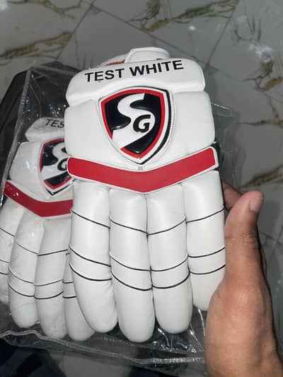 Sg Gloves premium quality