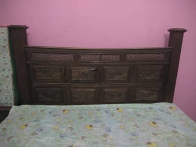 Bed Set Pure Sheesham Wood Available For Sale