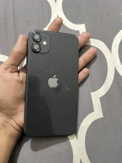 Iphone 11 ( all oky )