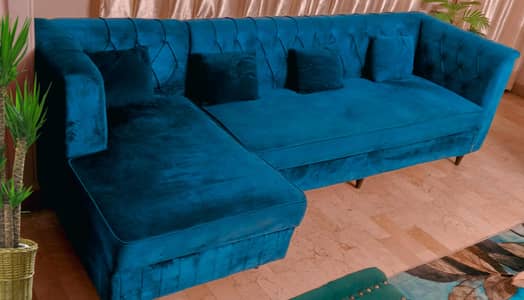 Selling L shaped + other sofa set +RUG