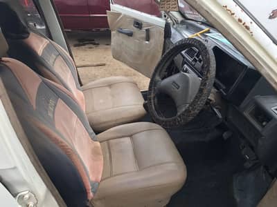 Suzuki Mehran VX Cng Model 1992.