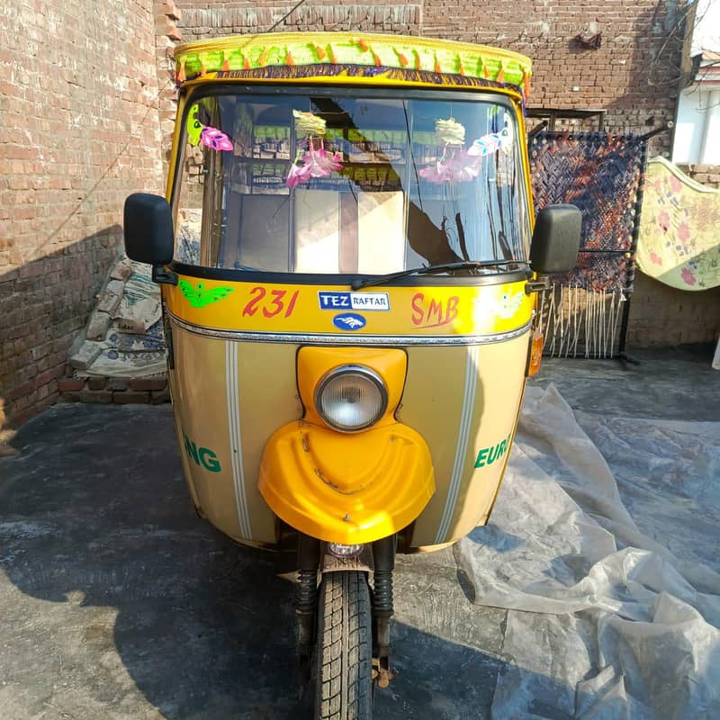 auto rickshaw 1