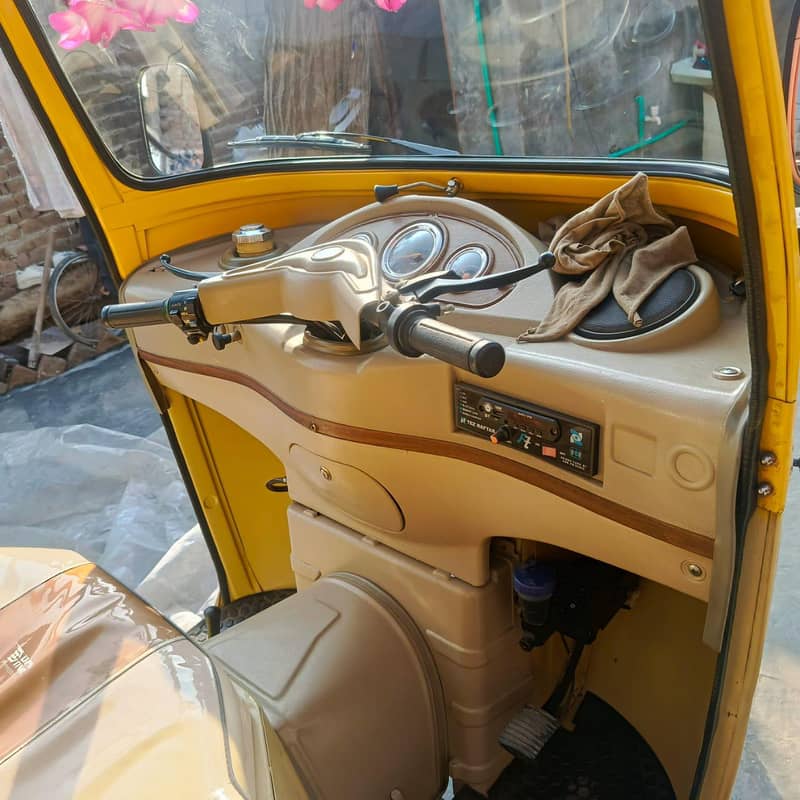 auto rickshaw 5