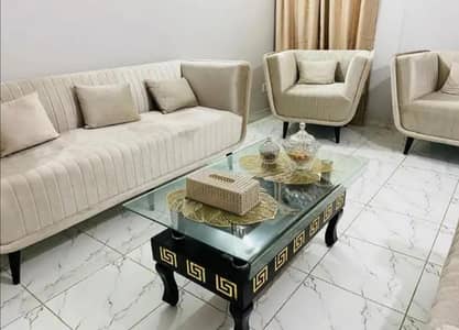 7 seaters sofa with center table
