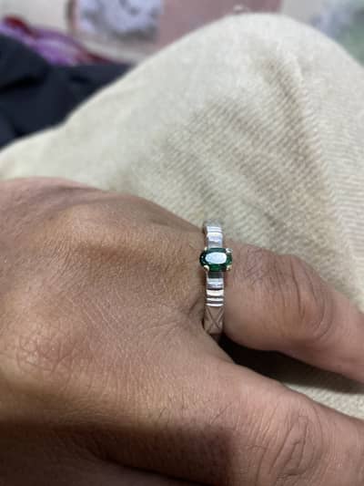 emerald ring