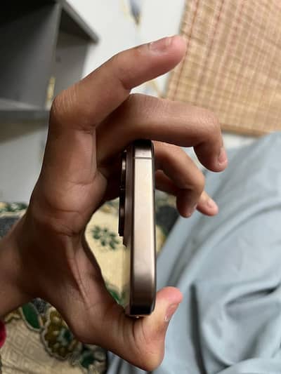 Iphone 16 pro 256 Gb battery 91 456 cycle count contact 03039216149