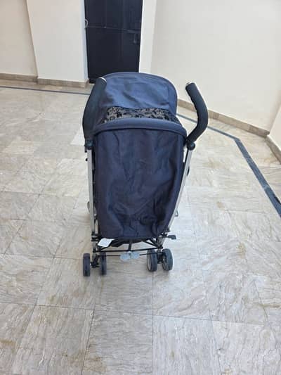 Baby staller in perfect condition