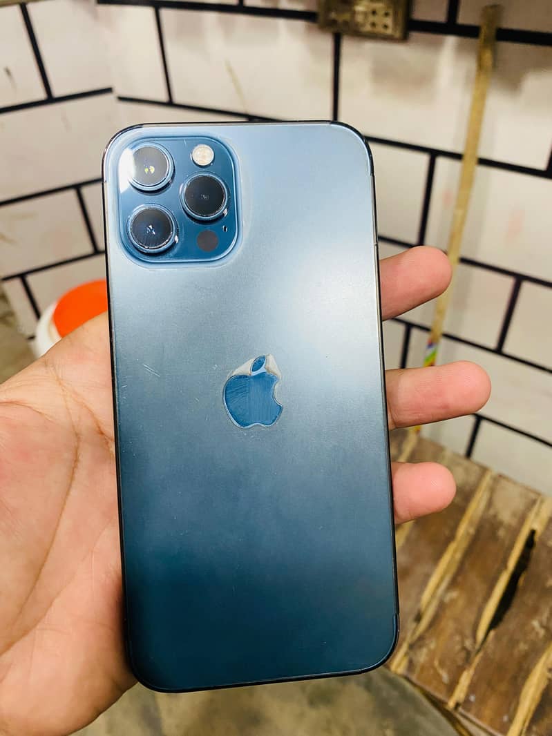 iPhone 12 pro max 0
