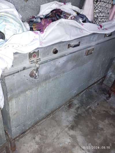 5.5 fet peti with Trank