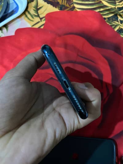 iPhone 11 pro max PTA approved