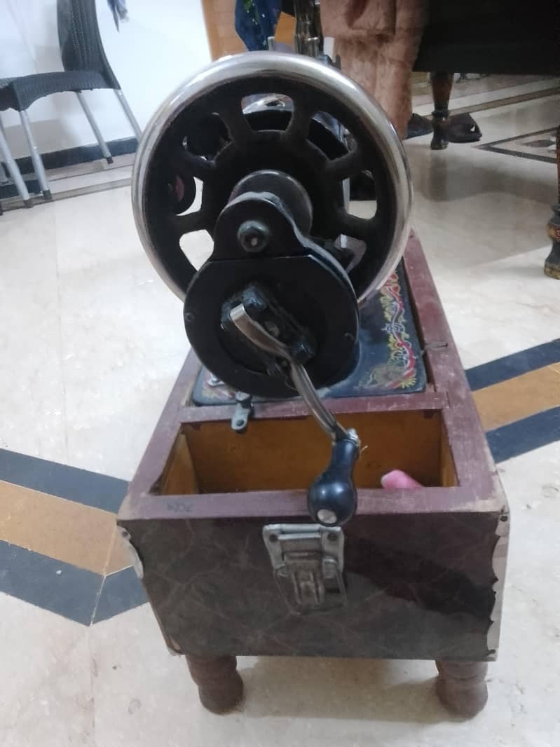 sewing machine singer 2