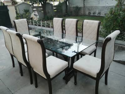 8 seater dinning table /dinning table