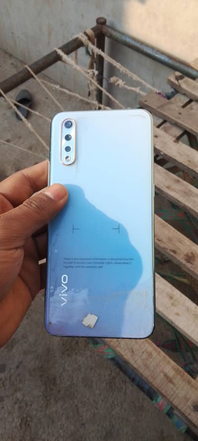 vivo s1