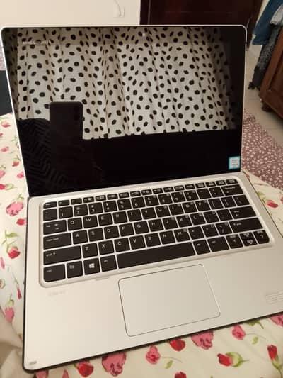 HP laptop corei5 Elitebook X2 G1
