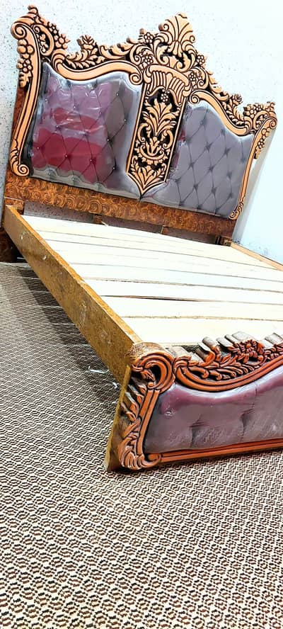 King Size cousin bed set with side tables dressing 2 months used
