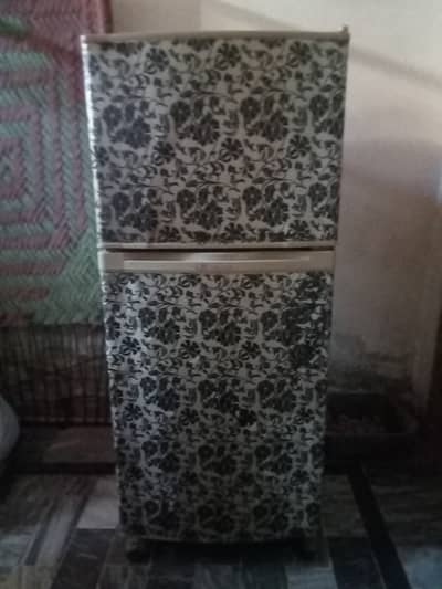 Dawlance refrigerator  contact us 03067582104