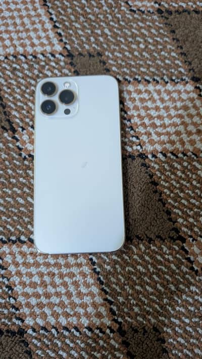 13 pro max goldan colour