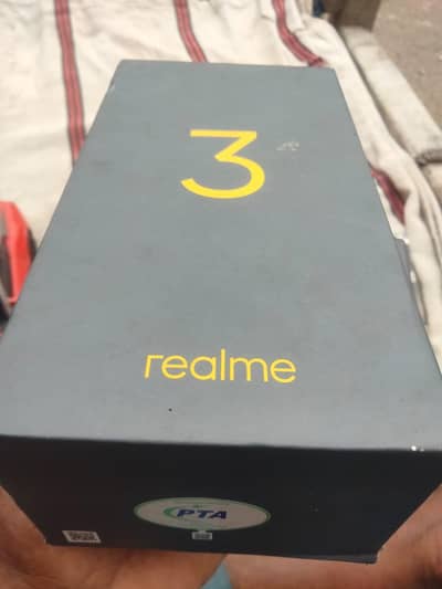 Realme 3 no fault with box