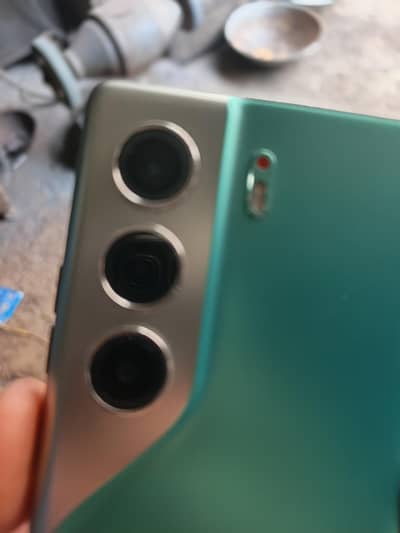 tecno camon 40 pro 10/9 all ok he  ofishall pta he 8+8 256 sell exchng