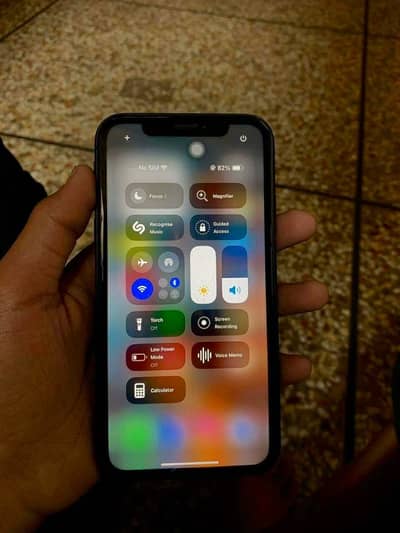 I phone XR 64 Gb Jv Urgent Sell