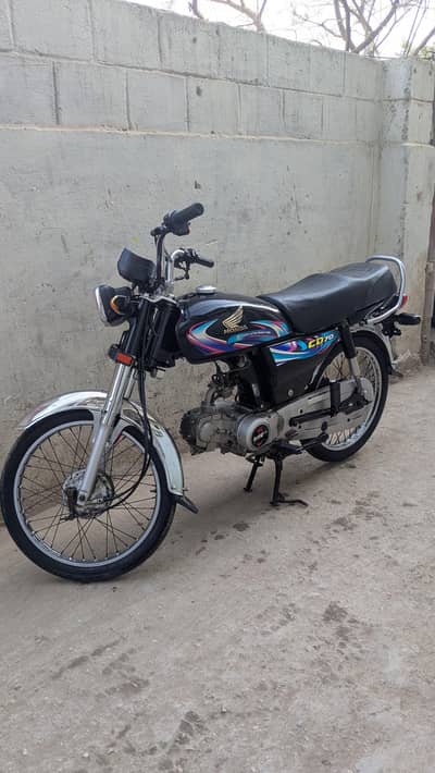 HONDA CD 70 2024