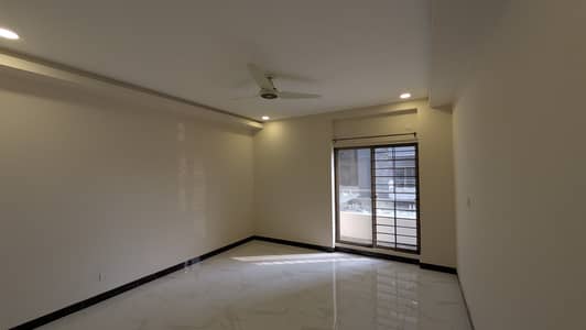 For Rent 4 Bed DD Flat West Open Askari 6 G+13 Building 3000 Square Feet
