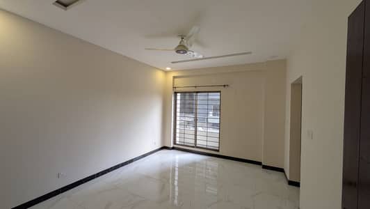 For Rent 4 Bed DD Flat West Open Askari 6 3000 Square Feet G+13 Building