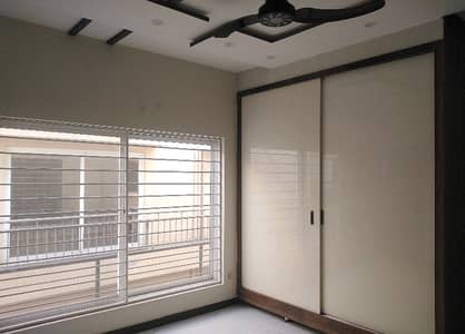 In Bahria Town Phase 8 - Abu Bakar Block House For sale Sized 7 Marla