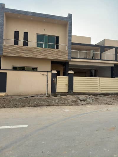 300 Yard Double Storey House For Sale 5 Bed DD Askari 6 Main Super Highway